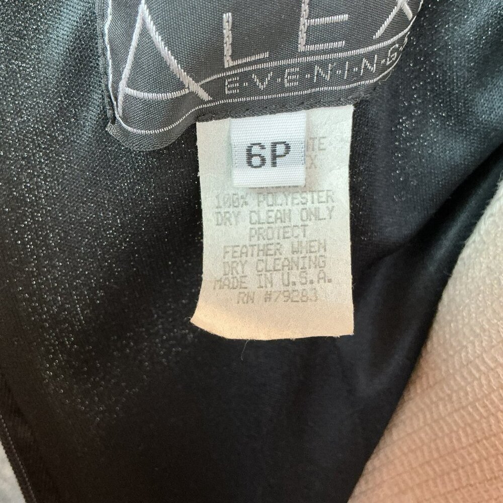 Alex Evenings Spaghetti Strap Feather Trim Evening Gown Womens 6P Black - Picture 9 of 10